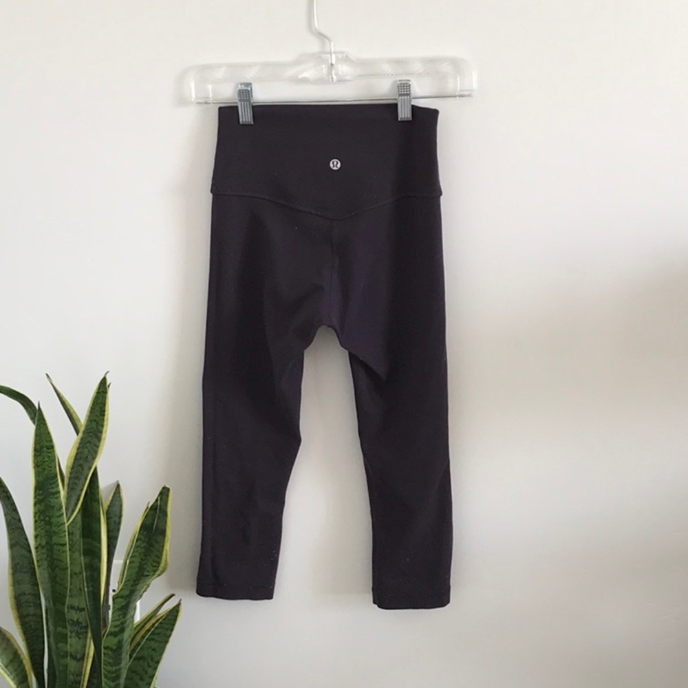 Lululemon Cropped Align Yoga Pants/Leggings